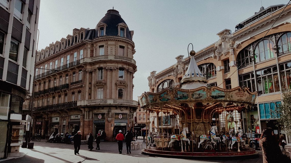 Toulouse carousel